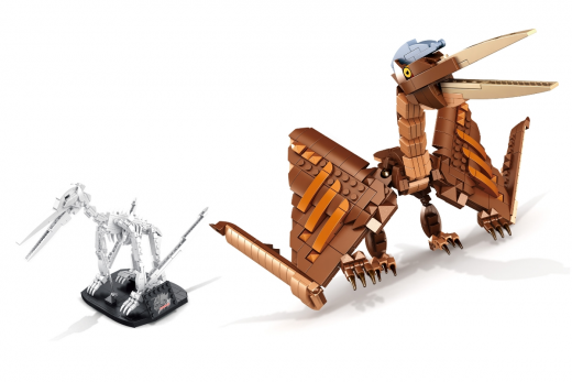 Panlos Klemmbausteine Dinosaurier Set Pterosaurus mit Skelett auf Ständer - 743 Teile